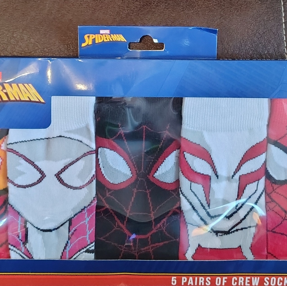 Men's Spiderman Crew Socks 5 pair NWOT